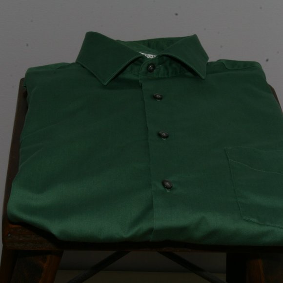 BRAND NEW- Van Heusen Dress Shirt-Hunter Green - Picture 3 of 5
